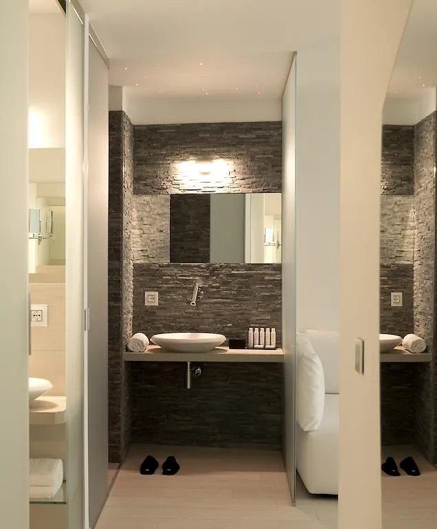 Aparthotel Duomo Μιλάνο 2*,