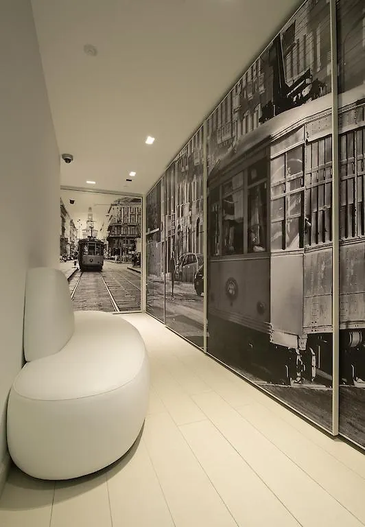 Aparthotel Duomo Milan Italy